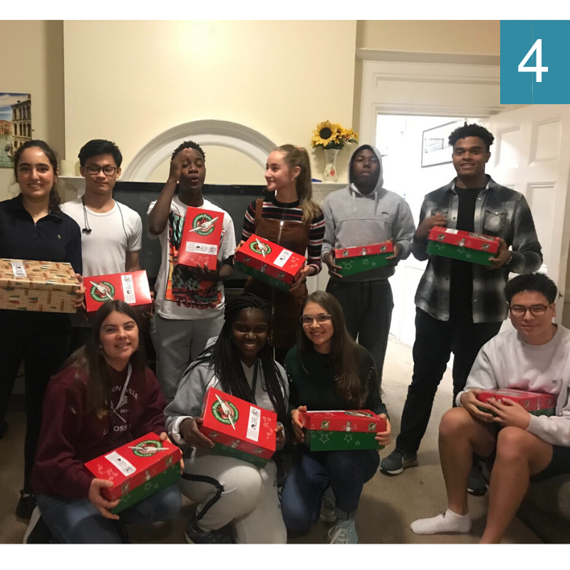 kinghamhillsch's tweet photo. On day 4 we are thankful for our pupils who are #ServantHearted and keen to help others. Always with big smiles. ๐#adventcalendar https://t.co/Znb5EKq9cM