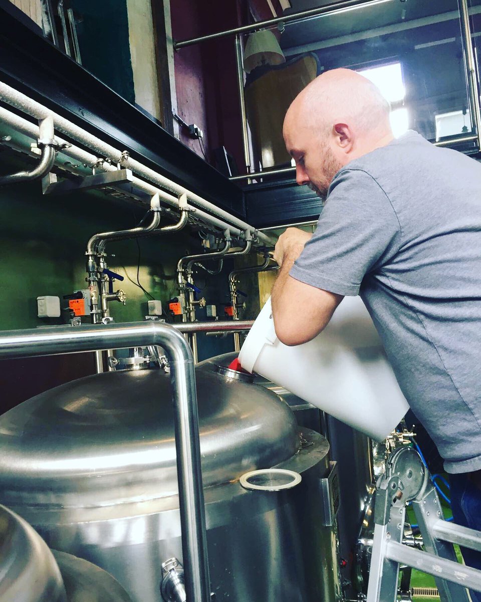 TreatyCityBrew's tweet photo. COMING SOON: Introducing our new limited edition watermelon beer. Made with real watermelon and lemon-drop hops, mixed with an American style wheat beer. The result? A refreshing, easy to drink, wheat beer with a watermelon infusion 🍉
#TreatyCityBrewery
#StreetsOfLimerick https://t.co/H0scbhsosA