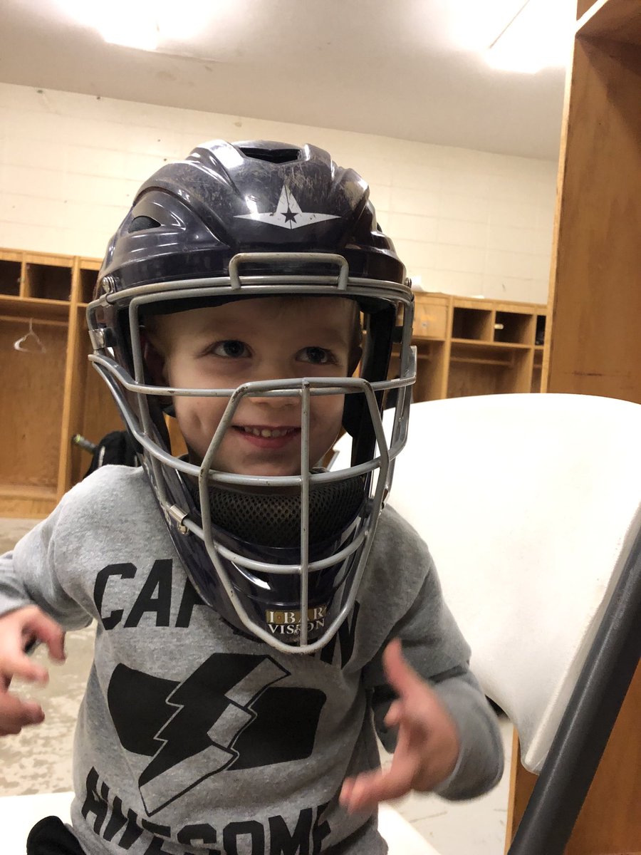 coachdavis42's tweet photo. #futurecatcher https://t.co/v4Gjpl6nLE