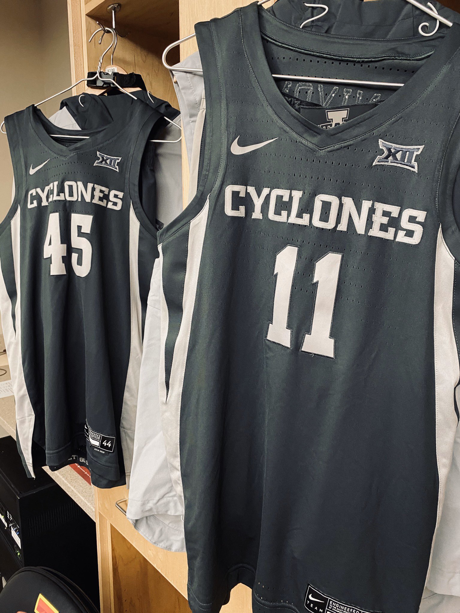 iowa state basketball jersey