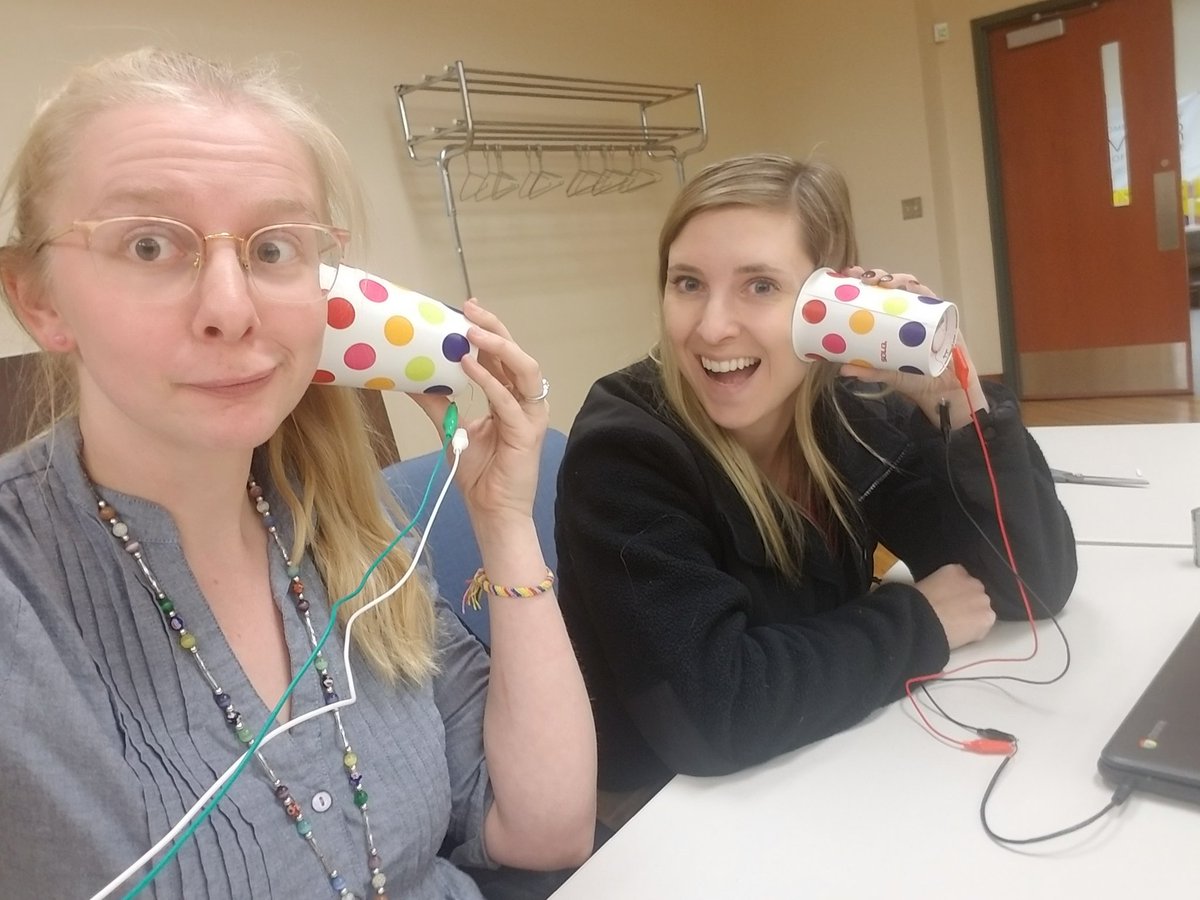 Learning how to make a basic speaker for STEM- listening to the sweet sound of success! <a href="/mcps_va/">MCPS</a> @stem_meredith <a href="/pagaudreau/">Patricia Gaudreau</a> #STEMeducation