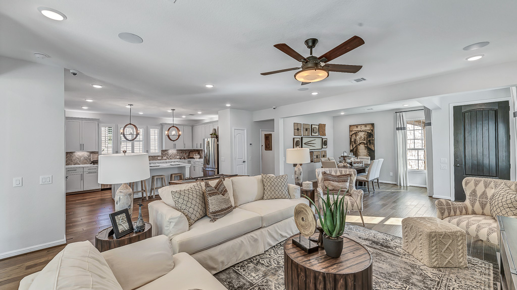 bonterra55's tweet photo. Wouldn't you love to come #home to this #charmer at the end of a long day? Make plans to tour our lovely two-bedroom Alpine #ModelHome at our marvelous 55+ #community this week. https://t.co/SuZKnqlplr #HoustonHomes #HoustonRealEstate #HoustonTX https://t.co/0iIiwgiksa
