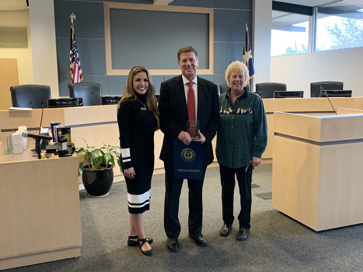 Congrats to ⁦<a href="/DougSunnyvale/">Doug Williams</a>⁩, who was surprised today with the Chamber of Commerce’s Outstanding Service Award for his commitment to SISD and the Town of Sunnyvale.    

No one is more dedicated to the Raider Nation and this wonderful community. Well deserved!