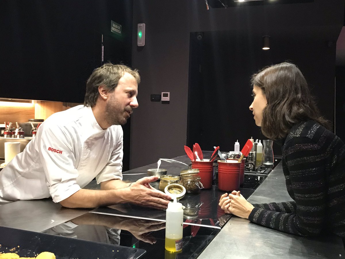 Recuerdos_Mo's tweet image. La gastronomía de #Chile de la mano de @Carlos_Pascal de @KitchenClub a sido todo un descubrimiento. Tenemos muchas ganas de conocer Chile 🇨🇱 y disfrutar de su gastronomía in situ @atrapalo @InterfaceSpain @chiletravel_es