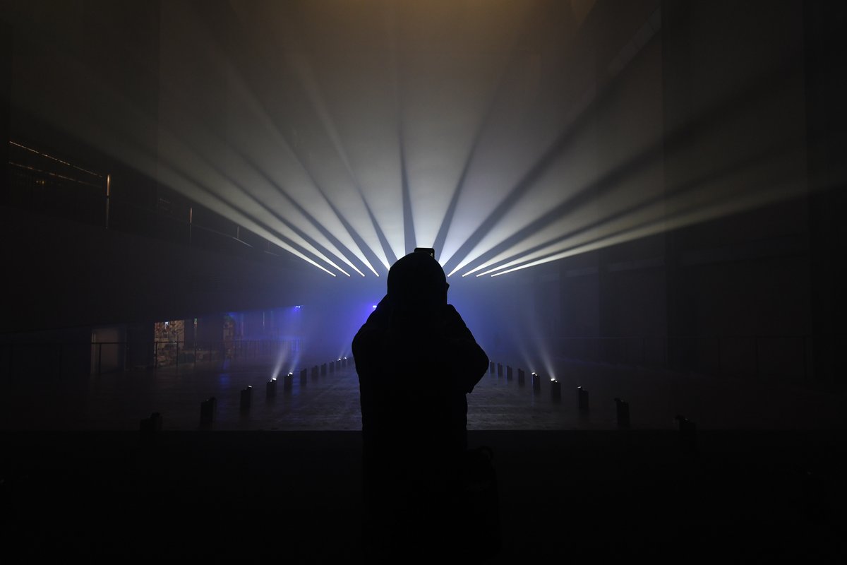 alalchan's tweet photo. Excellent Adobe Max in London last night, this year it was in the Tate Modern, with excellent inspirational talks, music, networking and lovely food.
More pics here - https://t.co/pk0EKtJ3gw
#adobeuk #MAXCreativityTour #london #tatemodern #creativity https://t.co/9NoGYE9aOr