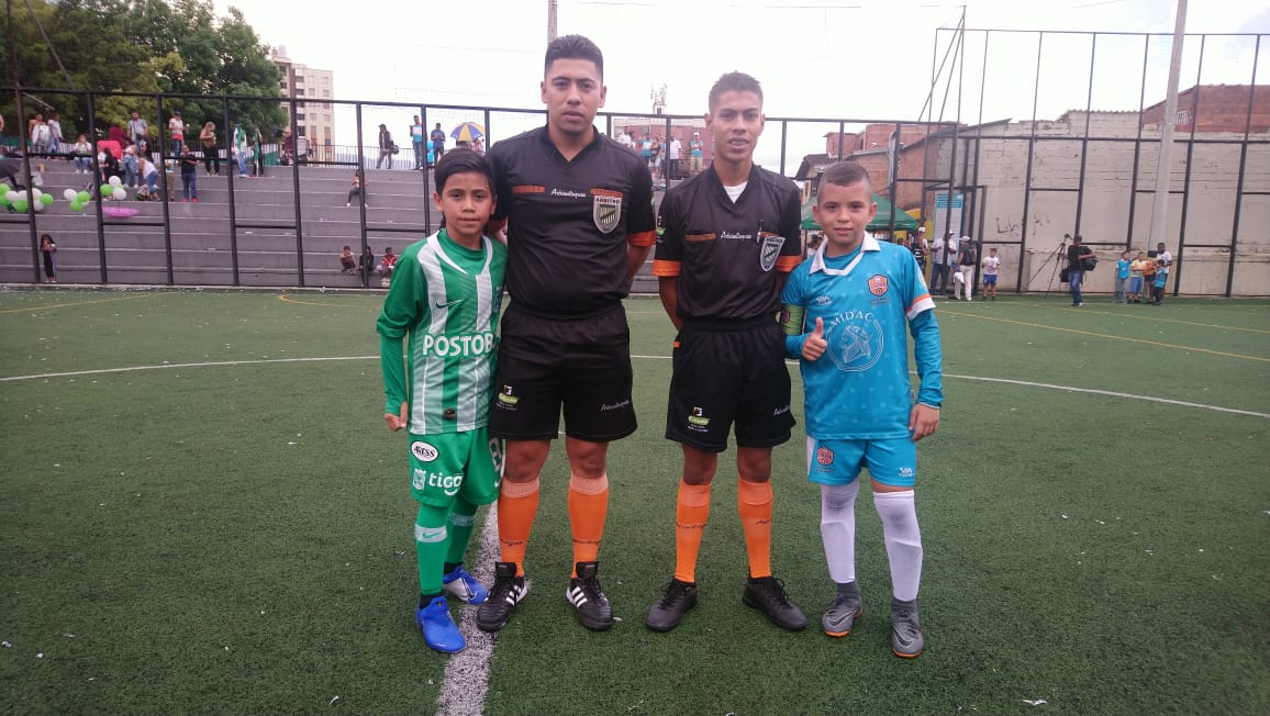 NacionalsPasion's tweet photo. #Sub10A 
Atletico Nacional pasó a la final de la @AntioquiaLAF categoría Sub-10A al vencer por penaltis al equipo Estudiantil.
La final se jugará este viernes frente a Arco Zaragoza en la Marte 1 del Atanasio... https://t.co/oc5AL68Lhu