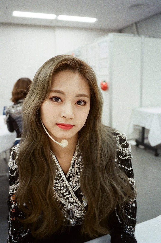 [PIC] 191204 twicetagram Instagram  
🔗 instagram.com/p/B5p2rLalLy6/

#TZUYU #쯔위 #子瑜 #ツウィ #Twice #트와이스