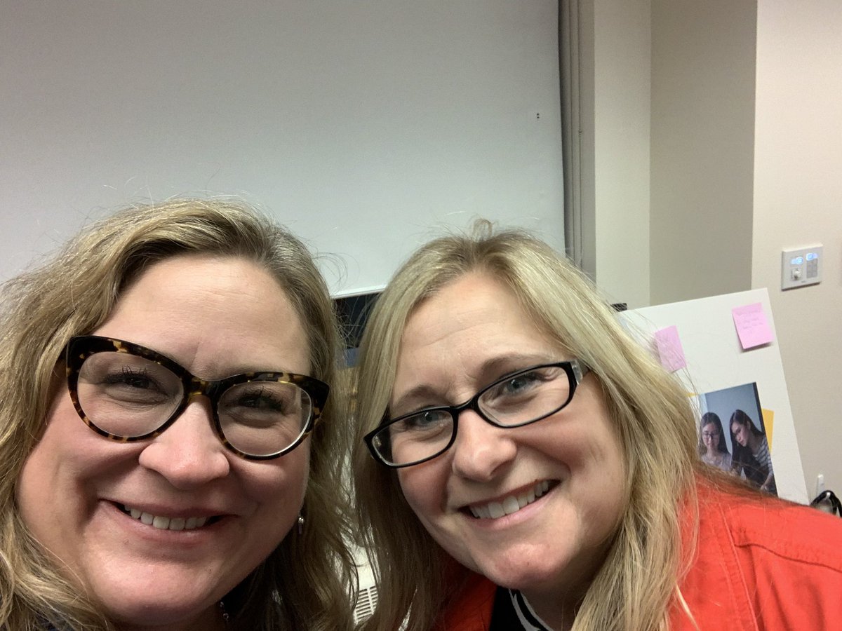 MelissaPaciulli's tweet photo. @umasscs #digitalwalk highlighting staggering #statistics for #womenandgirls in #computerscience - glad to be joined by @S_T_C_C Dean of STEM Barbara Washburn and talk about ways we can work on this at our #communitycolleges @HolyokeCC @PVWISTEM @bcmcgcav https://t.co/CXW0YQVdKH