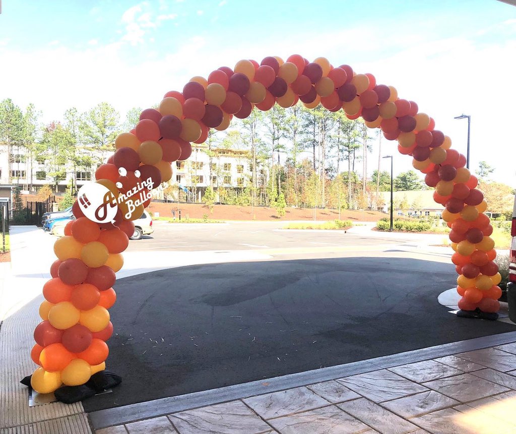 Charlie32335255's tweet photo. #amazingballoonsnc #balloon #arch #grandopening #RaleighNC #balloondesigner #rtp #rtpballoons #balloonsraleigh @BalloonsAmazing #theaspensatbedfordfalls https://t.co/OrwA707dmN