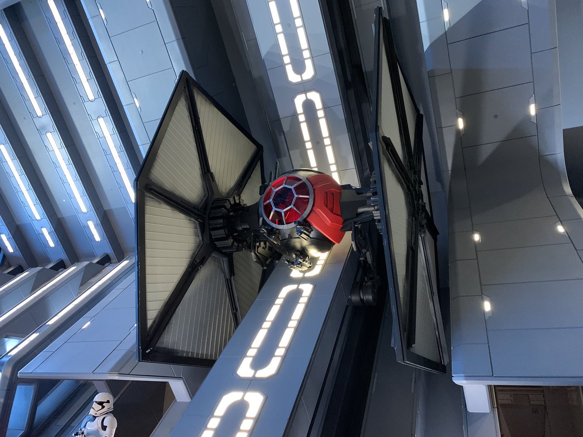 theforcenet's tweet photo. Star Wars: Rise of the Resistance is incredible. The galaxy is in for a real treat! #galaxysedge #starwars #disney #theforcedotnet #thefirstorder #theresistance #backtobatuu #hollywoodstudios https://t.co/3qfUZhBM0e