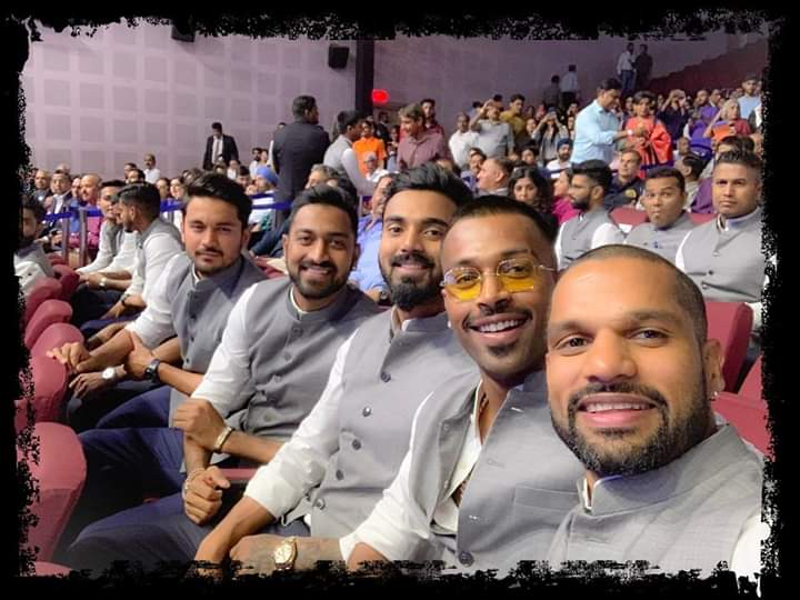 Happy birthday 
Shikhar dhawan bhai...
Aap jio unlimited years.. 