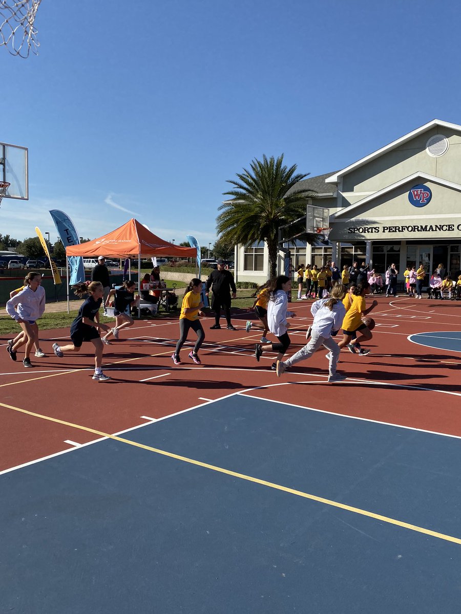BISCLPYear6's tweet image. The enthusiasm on this basketball team was amazing!!! #nevergiveup #naeglobalgames @BISCLincolnPark @athleticsbisclp