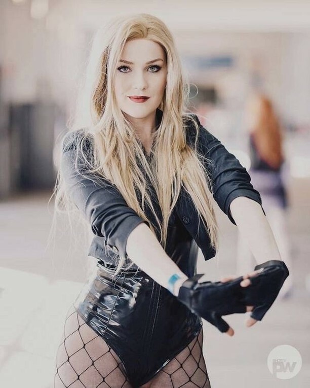 MythDistort's tweet photo. Cosplay Cutie @ https://t.co/Qp0EmTDs8K https://t.co/BzcNQisp47
