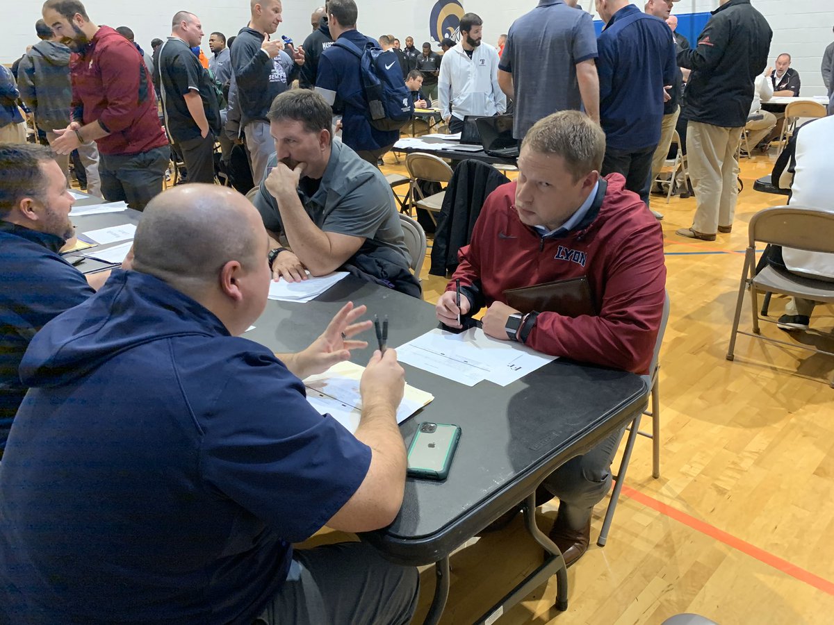 FootballFHC's tweet photo. Great night at the St. Louis Metro Football Coaches Assoc. - Fall Recruiting Night! Talked to over 30 different colleges about our players! Excited to have some of them visit this week and next week with our players!
#SAVAGEMentality   
#TheSpartanCode https://t.co/kCE93WtTLF
