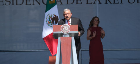#Video | Hablar de apoyos para millones de pobres, lo mejor de la 4T; lo peor es crecimiento cero: @DeniseDresserG 👉http://ow.ly/Mo8j30pYpsTÂ