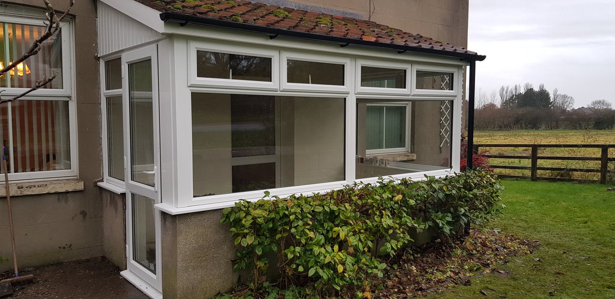 WindowSolution6's tweet photo. We transformed this tired old rotten conservatory built in the 70s into a nice fresh useable room. Manufactured by @york_trade #eurocellplc #planitherm #installationphotos #happycustomer https://t.co/ZLuYoAHjcl