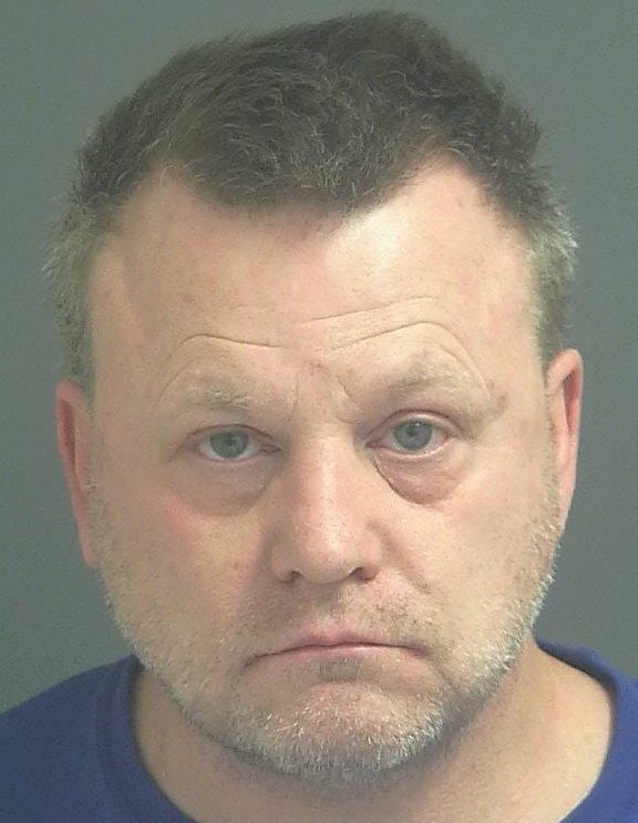TheStarPress's tweet photo. Police said when a #Muncie man communicated online with his "little sex kitten," he thought his correspondent was a 13-year-old girl. It was actually a #JayCounty sheriff's deputy.
https://t.co/7M8Fcl7bZ6 https://t.co/M3V8QADV3Y