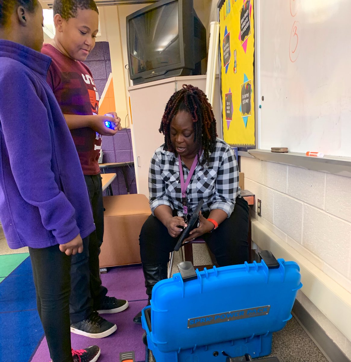 mrsttnix's tweet photo. Today we got familiar with @Sphero as we prepare for the #hourofcode! 
#iteachkidstech 👩🏾‍💻
#FairviewStrong 💜💛 https://t.co/e62BOjqsni
