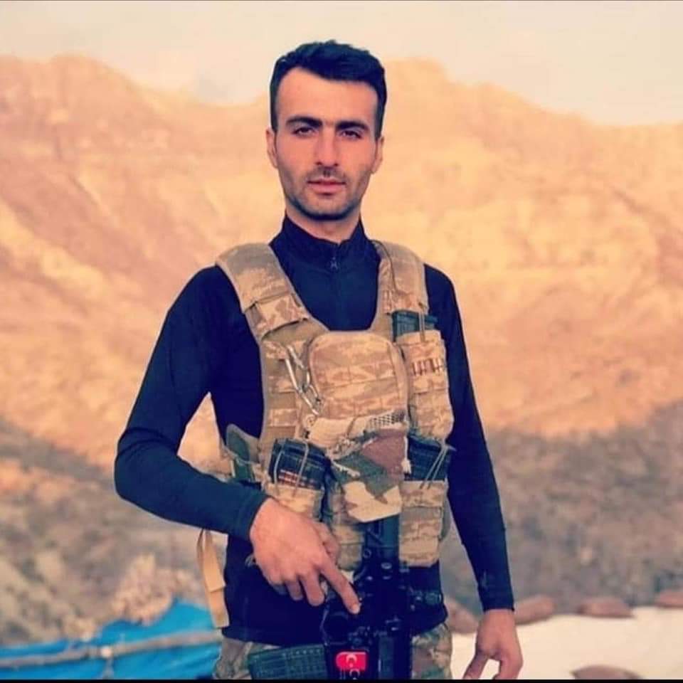 Kuzey Irakta yürütülen Pençe 3 harekatında terör örgütü ile çıkan çatışmada şehit olan hemşerimiz Alparslan Kurtun kederli ailesine başsağlığı diliyoruz.... Milletimizin başı sağolsun....