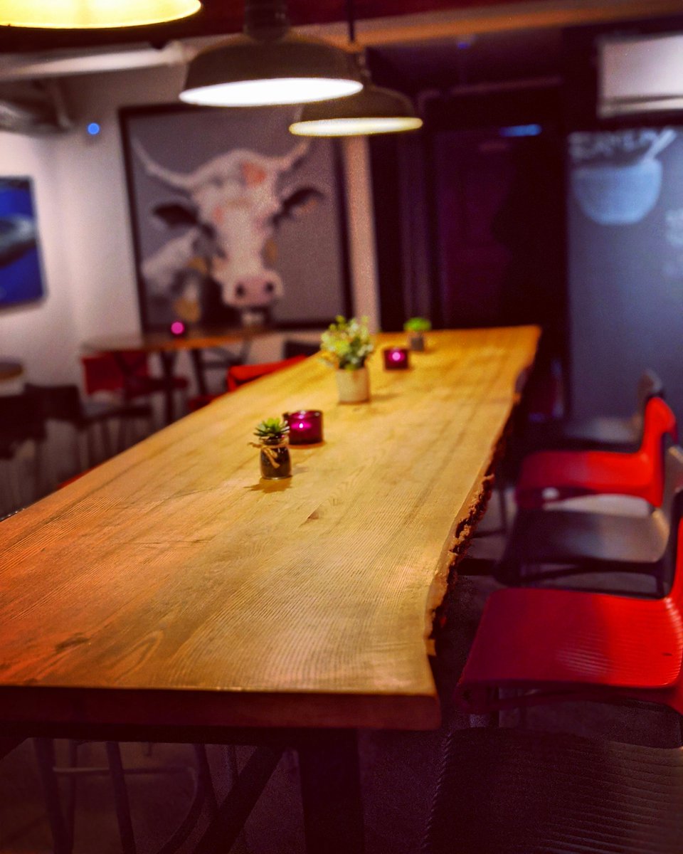 StudioEastHFX's tweet image. 💭🎄🎉🥂 Can't you see it? Our #communaltable is perfect for your #holidayparty! Seats 12!

For more info on booking your party, check out our website studioeastfood.ca or email reserve@studioeastfood.ca

 #holidaypartyplanning #halifaxparty #halifaxrestaurants #partyseason