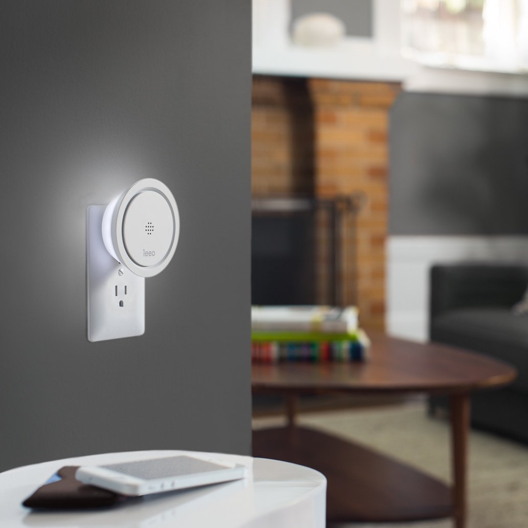 Looking for a smart, plug-in safety device that lets you know via smartphone if your home’s smoke or carbon monoxide (CO) alarms go off while you’re away? 🤓

Take a look at our review of Leeo’s Smart Alert Smoke CO Remote Alarm Monitor. #Leeo ow.ly/38Jc50vfhcn