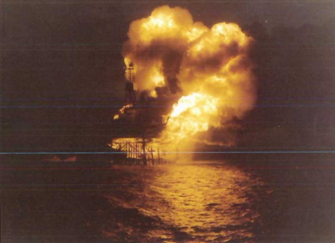 NEW EPISODE ALERT! This time we head to Scotland, the location voted on by our Patreon supporters. We take a dive into the worst oil platform disaster in history - Piper Alpha. It's a complex catastrophe, &amp; we worked hard to do it justice.

catastropheshow.com/episodes/alpha…