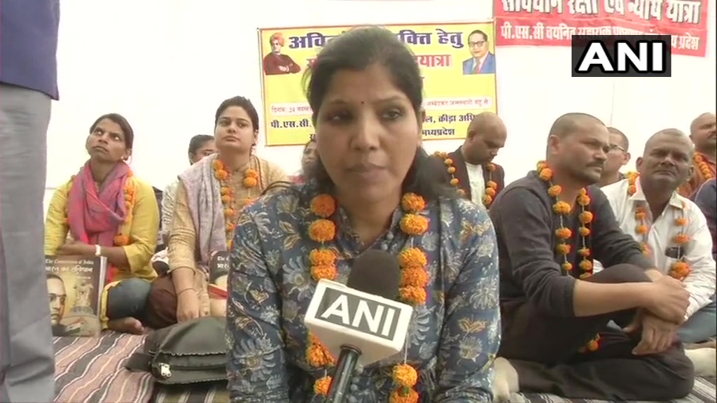 Protesters: We will not move from here until we get the order of appointment. We are very poor and we are very distressed. We somehow got educated and cleared the exam. The govt should understand this. Our parents look at us with a lot of hope, what do we do? (02.12.2019)