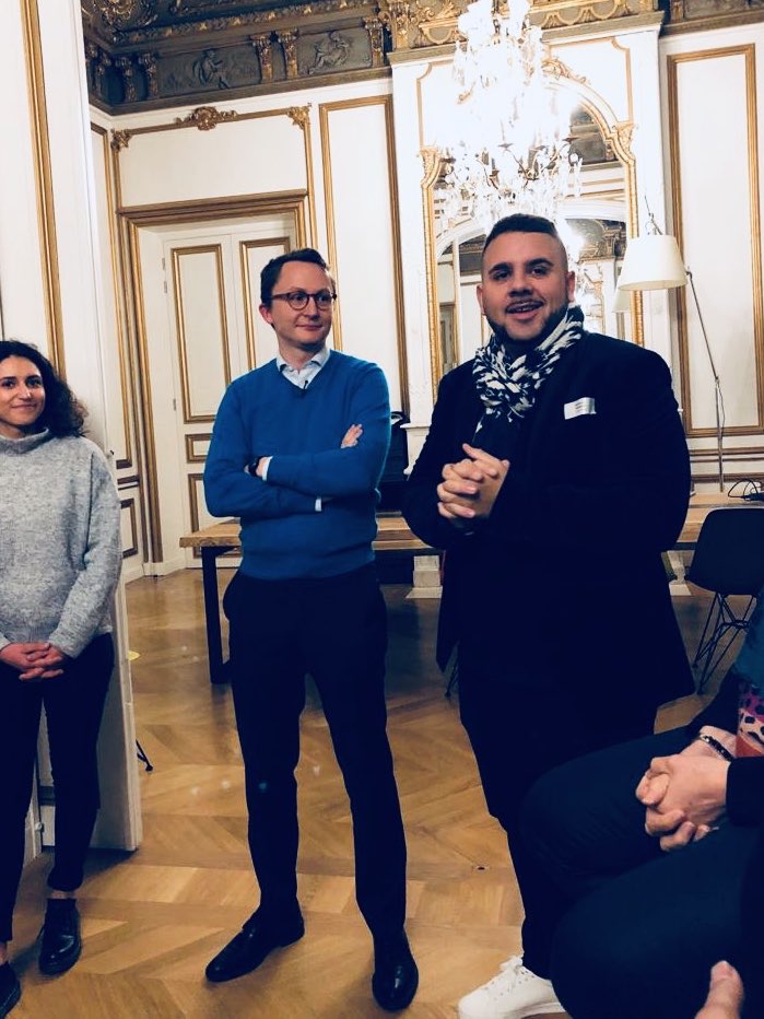 midy_paul's tweet photo. Ce soir nous organisions avec @paris_digitale @diversidays et @FRdigitale une session de speed mentoring entre 20 entrepreneurs de la diversité et 20 CEOs de Paris Digitale. Des échanges enrichissants pour tous et quelques murs brisés ce soir 🙏 Merci à nos hôtes @PwC_Experience https://t.co/PUbpn6sYGG