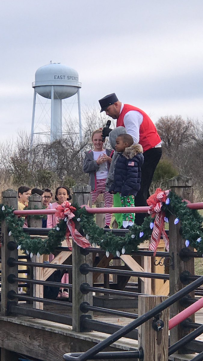 What better way to start the very first Monday in December!