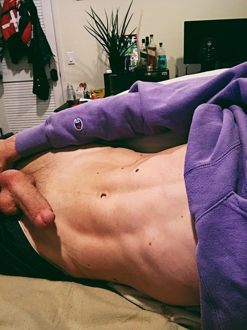 Cute hoodie puppy thanks you all for 1,900 followers! On our road to 2,000, definitely going to be doing<a href="/tag/blowjob"class="tags"><span>#blowjob</span></a><a href="/tag/gayporn"class="tags"><span>#gayporn</span></a><a href="/tag/humanpup"class="tags"><span>#humanpup</span></a>