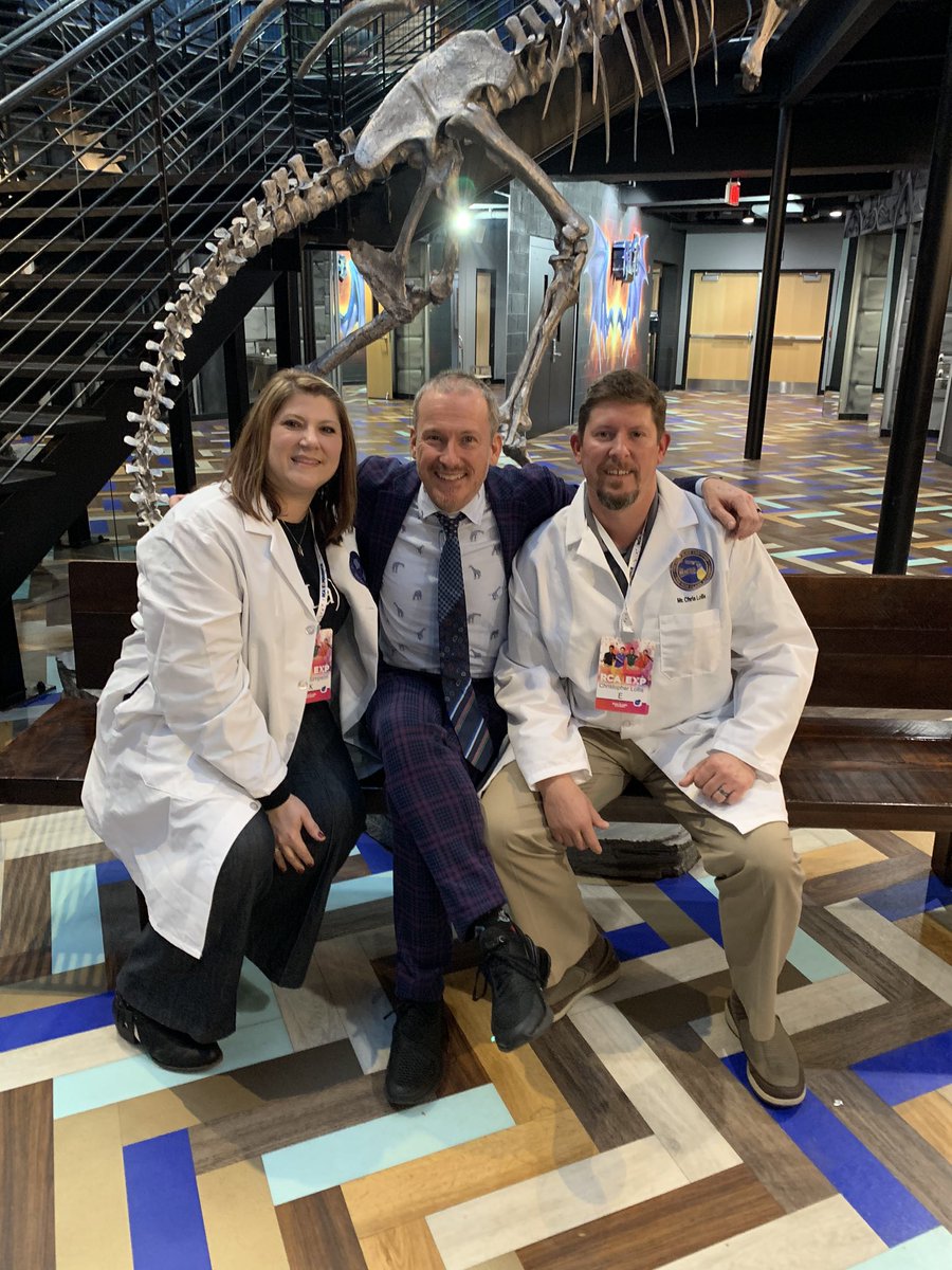 carrieysimpson's tweet photo. What a phenomenal learning experience! Thank you admin team from @RAMiddle_RAMS for sending us to #RCA @mrronclark_ today was simply AMAZING! @AndersonFive #RAMSINITTOWINIT #checkoutourcoats https://t.co/VpKEDeZBF0