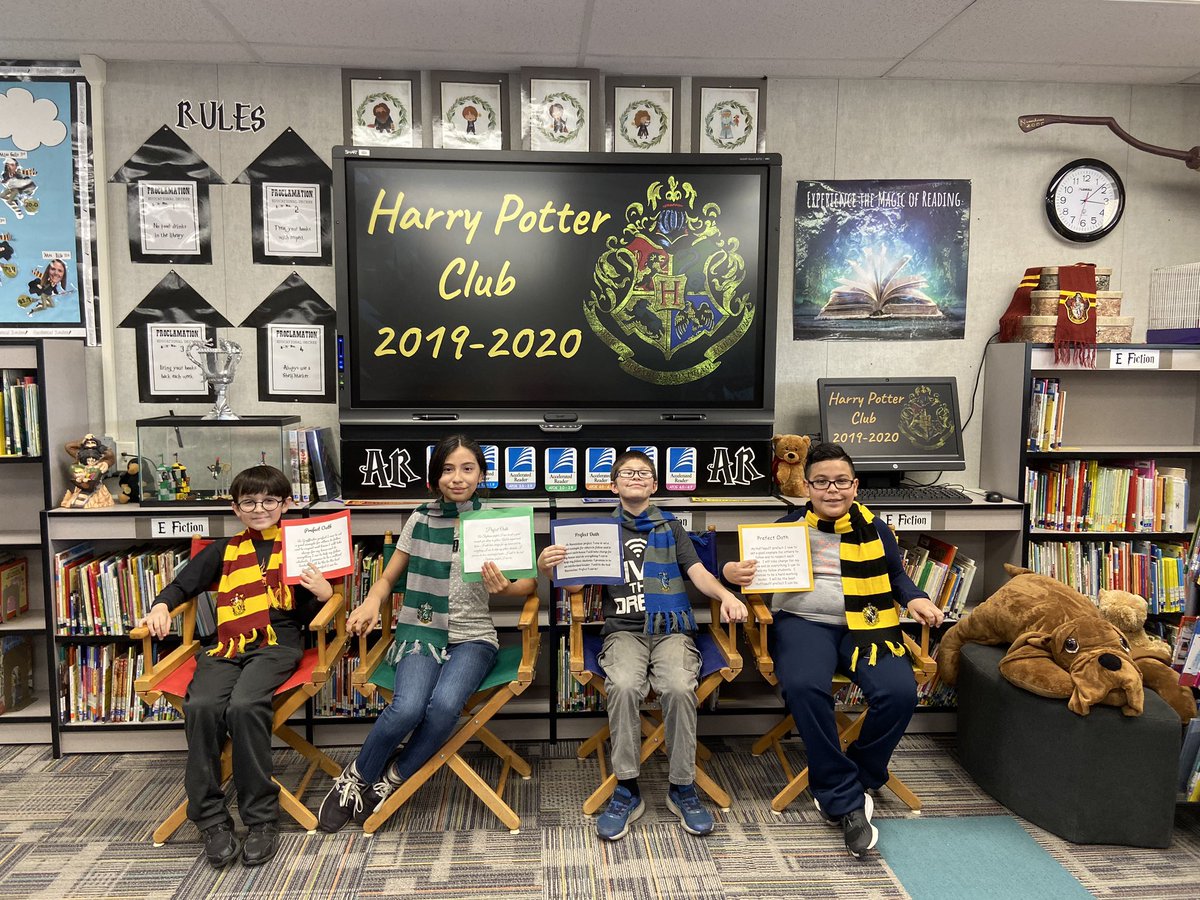 MichelletheL's tweet photo. And here they are... Harry Potter Club Prefects!! They received their Scarf after taking their OATH!! #HarryPotterLibrary @BakCitySchools @BCSDlab @Harrisbooster @HarrisElementa1 https://t.co/mkINtOjBfl