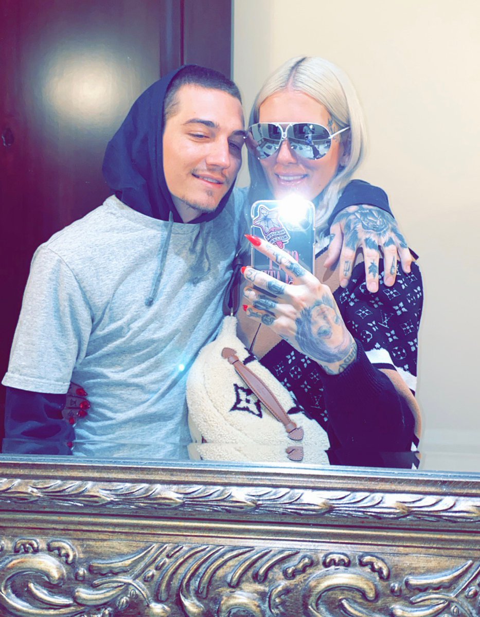 JeffreeStar's tweet photo. 🐻💗 https://t.co/KmYXxEQpKJ
