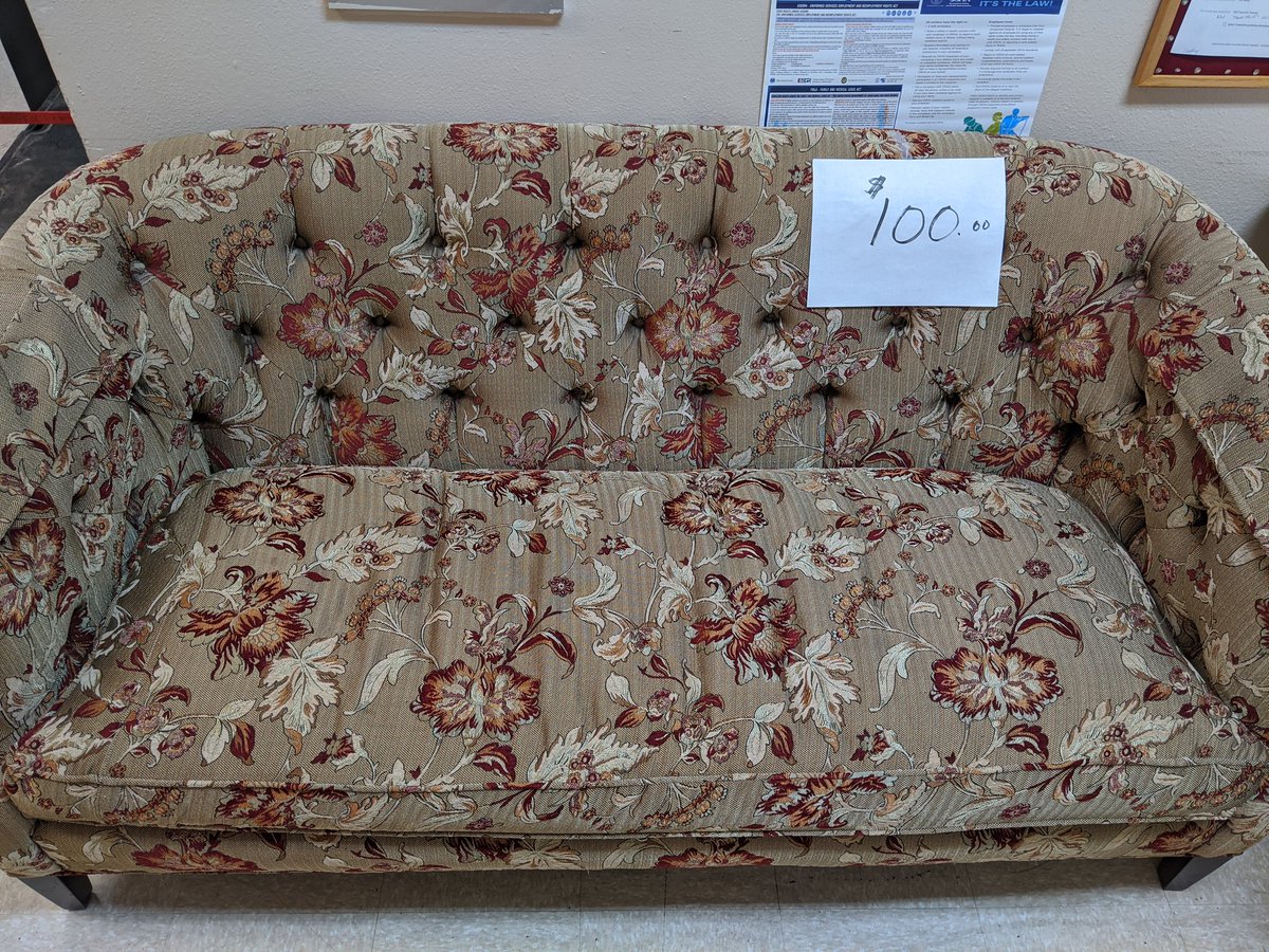 This piece of horror having that price tag really upset my gay.