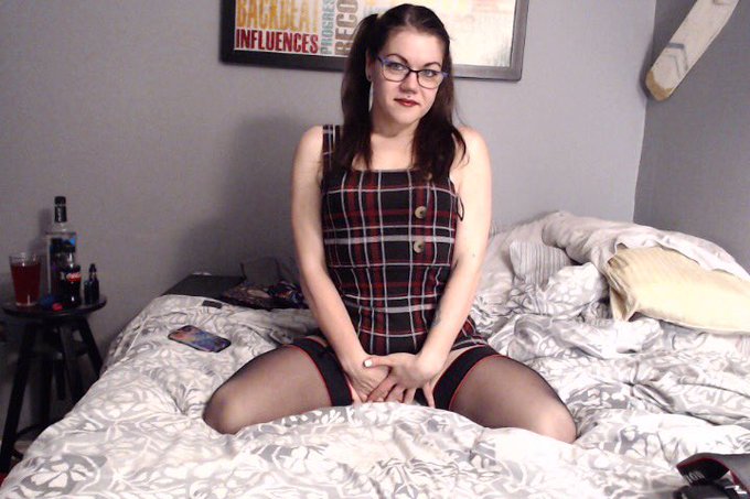 If you aren&rsquo;t on my onlyfans, you are missing out! I&rsquo;m uploading a new photo set right now! https://t<a href="/tag/onlyfans"class="tags"><span>#onlyfans</span></a>