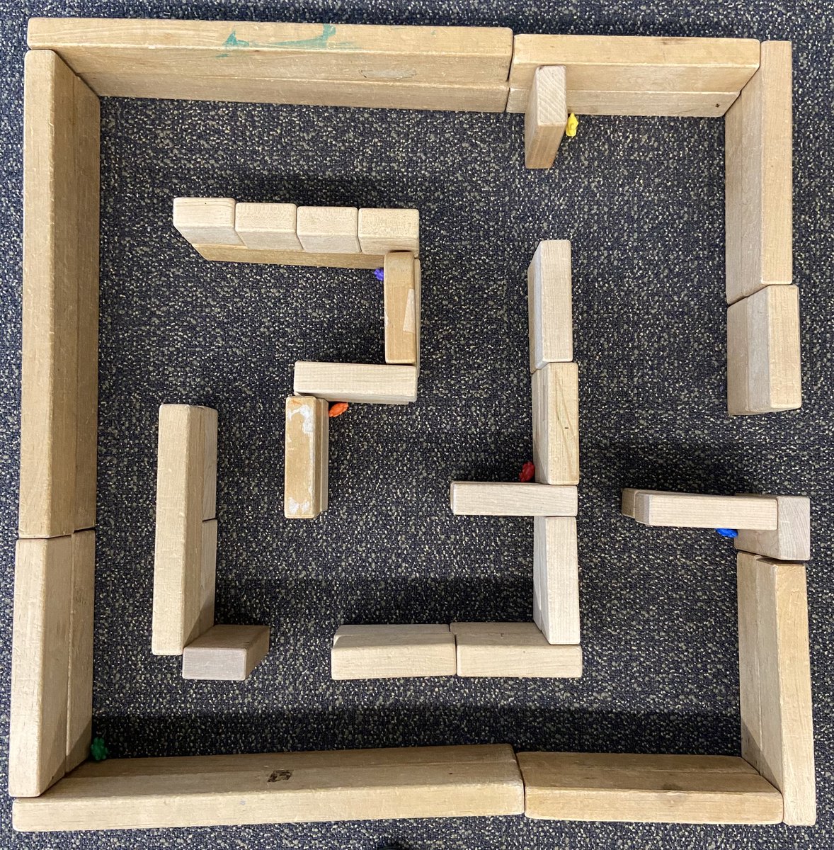 Heath1OC's tweet photo. Today we looked at a maze from different perspectives, drew what we saw, and compared our drawings. When we looked at a “bird’s eye view” photo of the same maze, we realized how helpful this view can be! This is why maps are created with the same perspective. https://t.co/FFpGlpnf8s