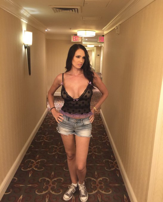 &ldquo;You can impress people from a distance but you impact them up close.&rdquo;-unknown #MotivationalMonday #MotivationMonday<a href="/tag/motivationmonday"class="tags"><span>#motivationmonday</span></a><a href="/tag/mondayvibes"class="tags"><span>#mondayvibes</span></a><a href="/tag/motivationalmonday"class="tags"><span>#motivationalmonday</span></a>