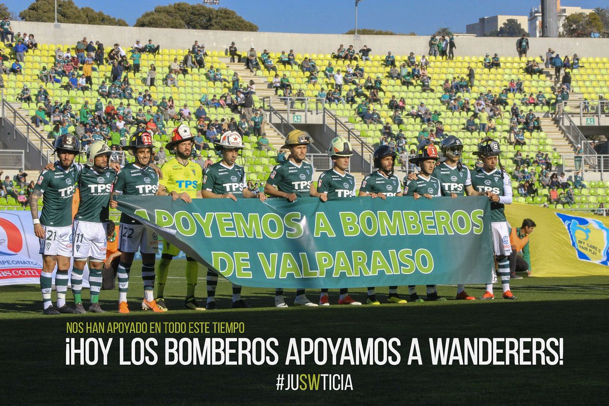 CBV1851's tweet image. #DecanoYFundador |👩🏼‍🚒⚽️👩🏼‍🚒 Porque han estado con nosotros hoy estamos con ellos. Solidarizamos con la causa y nos unimos como porteños para pedir #JusticiaParaWanderers 

#CBV1851 🤝 @swanderers