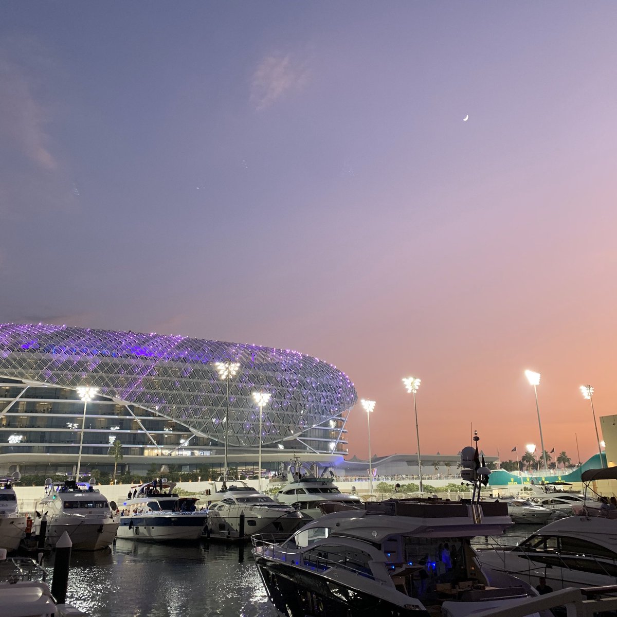hughbowman5's tweet image. Wonderful to be involved with #F1SWF19 this year and have an amazing experience at the #AbuDhabiGP 🙌🏼 Both incredible events 👏🏼 Thank you @F1inSchoolsHQ @F1 @MercedesAMGF1