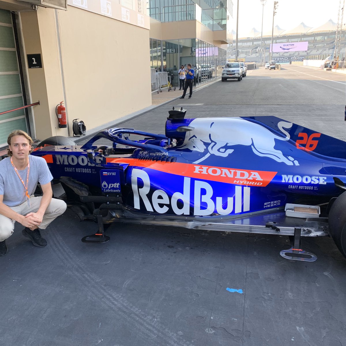 hughbowman5's tweet image. Wonderful to be involved with #F1SWF19 this year and have an amazing experience at the #AbuDhabiGP 🙌🏼 Both incredible events 👏🏼 Thank you @F1inSchoolsHQ @F1 @MercedesAMGF1