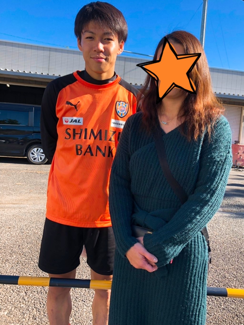 Yuki 久しぶりに エスパルス練習場に行ってきた 今年最後のファンサかな 西澤くんと話せたし 応援してることも伝えることできた とにかく頑張れ 私たちもそれ以上に応援頑張るから 清水エスパルス 三保練習場 ファンサ 西澤健太選手 笑顔が