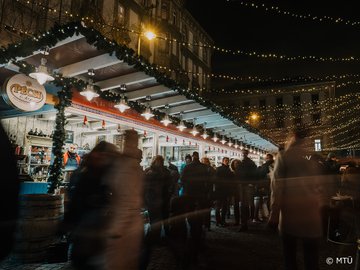 ヨーロッパ1位に輝いた ブダペストのクリスマスマーケット情報19年版 たびまめ ハンガリーを旅するための豆知識