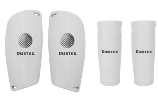 YesWeCrann's tweet image. I don’t know if you’ve heard, but there’s an upcoming local football brand in South Africa, and I’ve got my hands on a couple of their new shinpads just in time for the festive...

If you want to win a pair for you or a loved one, RT this tweet and follow @disktjie to enter! 🇿🇦⚽️