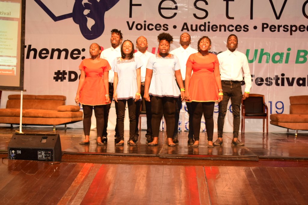 KwachaAfrika's tweet photo. Day two here we are, setting the pace for the first discussion with a choral verse "The Curse" by @KwachaAfrika thespians #DemocracyAndRightsFestival https://t.co/8WdjY1nhHy