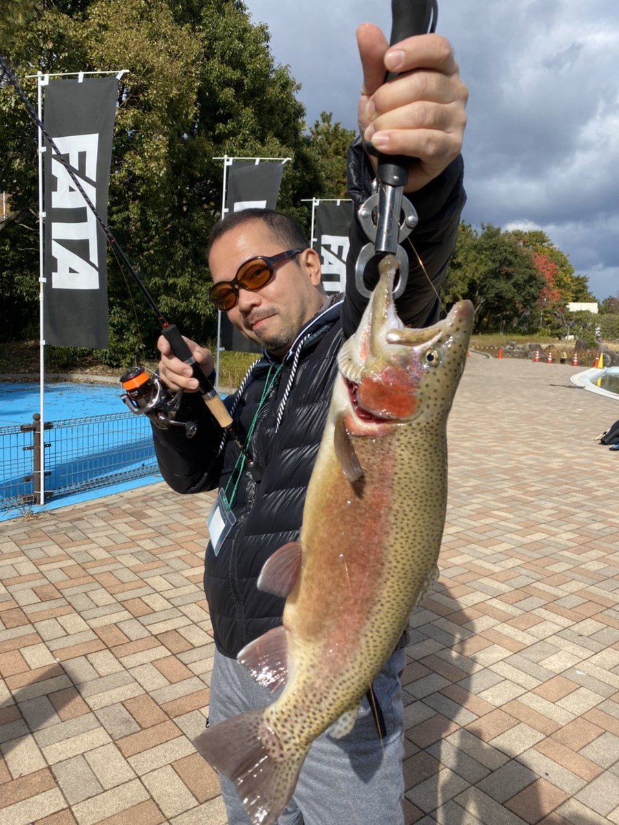 服部緑地フィッシングパーク