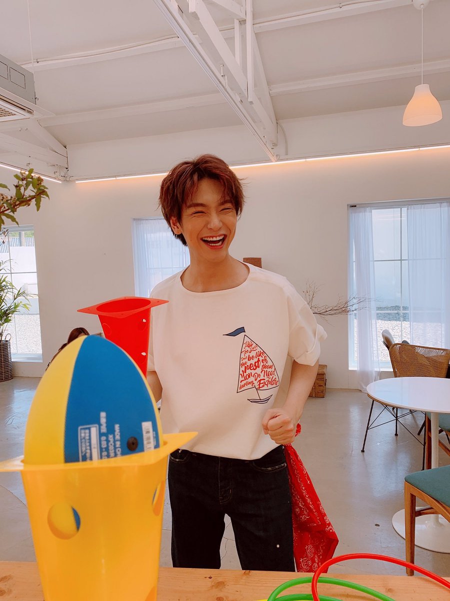 A thread full of Jaehyun’s beautiful smile  #NFlying  #엔플라잉  #Jaehyun  #김재현