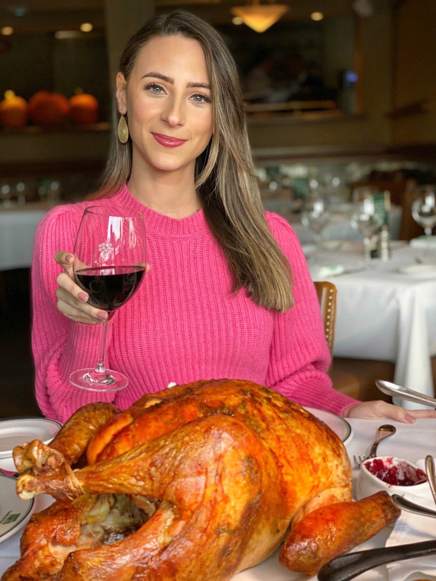 A little late on here but I hope everyone had a beautiful thanksgiving weekend with family &amp; friends 🥰 #HappyHolidays