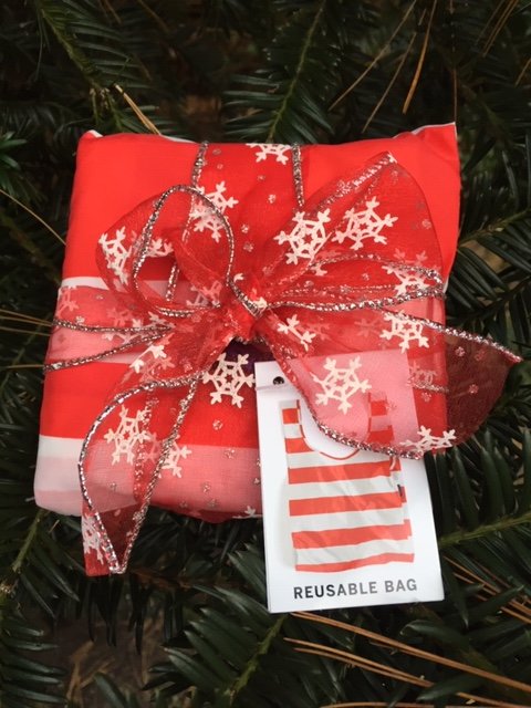 #givingtuesday is almost here! Help the environment, give a great gift, and support D39 students with a reusable tote. Visit the d39foundation website to purchase!