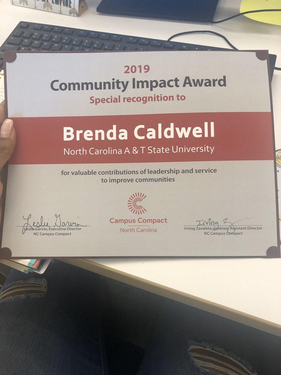_bccaldwell's tweet photo. I’m so thankful to have been selected to receive Campus Compact’s Community Impact Award for outstanding leadership and service! Thanks to Dr. Murphy for nominating me💙💛 https://t.co/ToU0bUom6Q