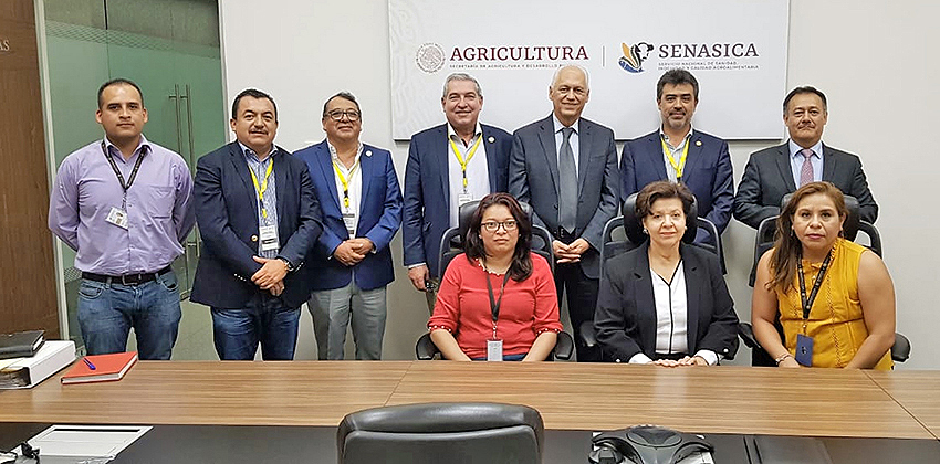CONACCA's tweet photo. Después de encabezar la comitiva de @CONACCA en una #Reunión de #Trabajo con la #Direccion de Protección #Fitosanitaria, el #Presidente @Mfgracian, fue recibido por los titulares del @SENASICA, la #DGSV y la #DGIAAP https://t.co/yiXQ1JHAxJ